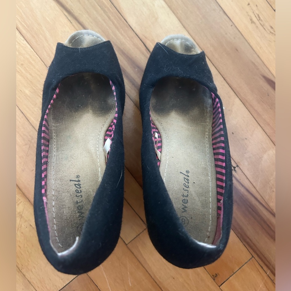 Wetseal open toe black canvas wedges size 8
